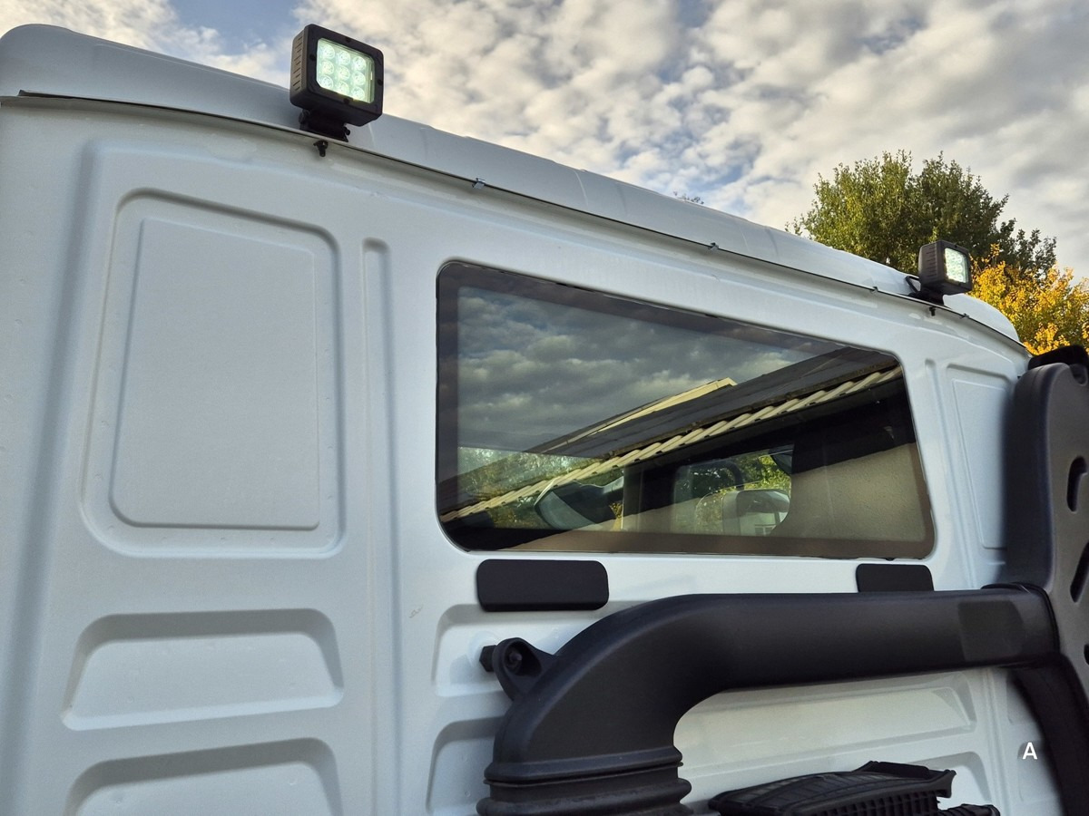 MAN TGL 8.190 BL City Abrollkipper Aut., 2 x AHK sof - Autocarro scarrabile: foto 5 MAN TGL 8.190 BL City Abrollkipper Aut., 2 x AHK sof - Autocarro scarrabile: foto 5