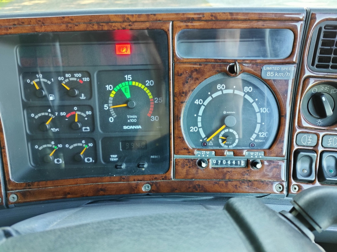 Spazzatrice stradale SCHMIDT SK650 / Scania P94: foto 7