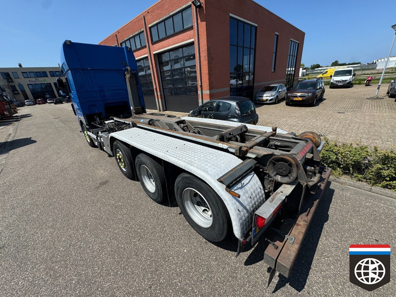 DAF XF 105.460 8X2/4 - 30t hooklift - CLEAN HOLLAND TRUCK - Autocarro scarrabile: foto 2 DAF XF 105.460 8X2/4 - 30t hooklift - CLEAN HOLLAND TRUCK - Autocarro scarrabile: foto 2