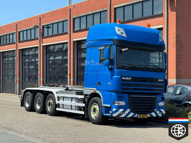 DAF XF 105.460 8X2/4 - 30t hooklift - CLEAN HOLLAND TRUCK - Autocarro scarrabile: foto 3 DAF XF 105.460 8X2/4 - 30t hooklift - CLEAN HOLLAND TRUCK - Autocarro scarrabile: foto 3