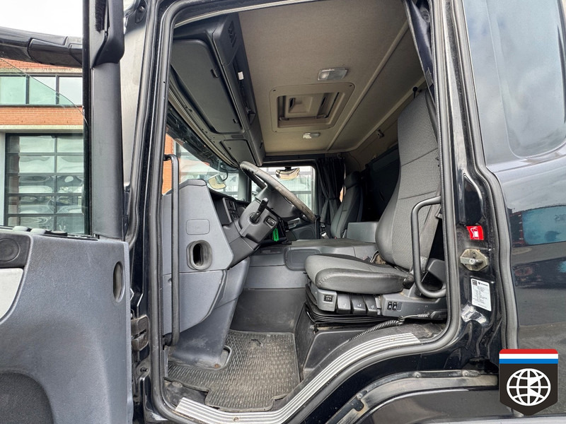 Scania P 360 6X2/4 Thermo King - Taillift - LOW KM !! - Autocarro frigorifero: foto 5 Scania P 360 6X2/4 Thermo King - Taillift - LOW KM !! - Autocarro frigorifero: foto 5