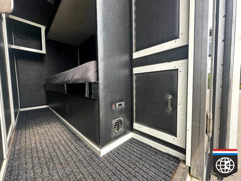 Scania R 730 FLOWER COMBI / SHOWTRUCK - CONCOURSTAAT - Autocarro frigorifero: foto 5 Scania R 730 FLOWER COMBI / SHOWTRUCK - CONCOURSTAAT - Autocarro frigorifero: foto 5
