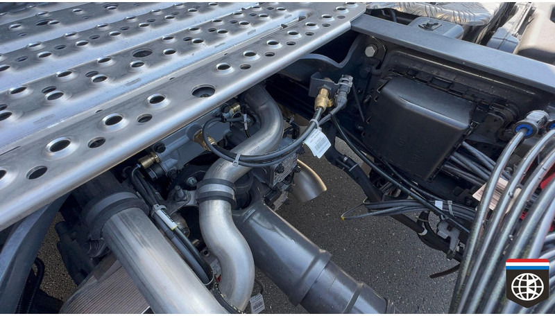 Scania 590 S DOUBLE PTO - FULL SPOILER - NEW - Trattore stradale: foto 2 Scania 590 S DOUBLE PTO - FULL SPOILER - NEW - Trattore stradale: foto 2