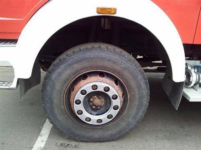 Mercedes-Benz 1019 AF 36 - Autopompa: foto 5 Mercedes-Benz 1019 AF 36 - Autopompa: foto 5