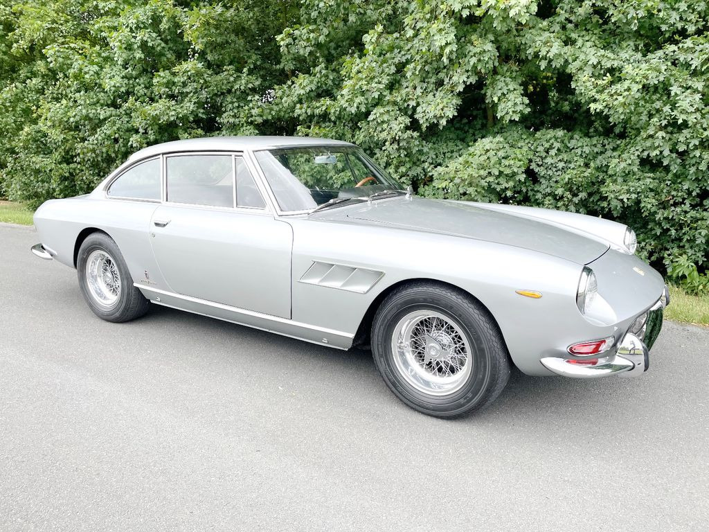 Ferrari 330 GT Coupe 2+2/TÜV neu/H-Zulassung - Autovettura: foto 2 Ferrari 330 GT Coupe 2+2/TÜV neu/H-Zulassung - Autovettura: foto 2