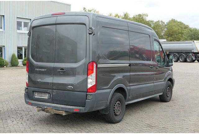 Ford Transit 4x2, 3 Sitz, Klima, AHK, Handwerker - Furgone chiuso: foto 4 Ford Transit 4x2, 3 Sitz, Klima, AHK, Handwerker - Furgone chiuso: foto 4