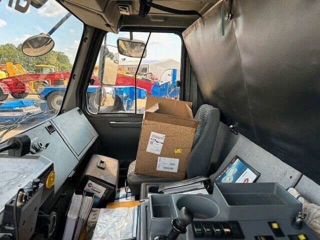 Grove GMK6300 KRAN 300/330 Tonnen - Gru a torre: foto 5 Grove GMK6300 KRAN 300/330 Tonnen - Gru a torre: foto 5