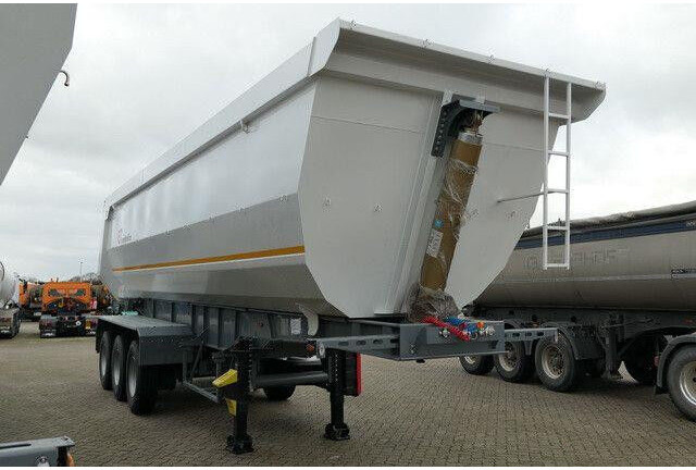 Hardox, 42m³, gr. Achsen, Ideal für Export - Semirimorchio ribaltabile: foto 2 Hardox, 42m³, gr. Achsen, Ideal für Export - Semirimorchio ribaltabile: foto 2