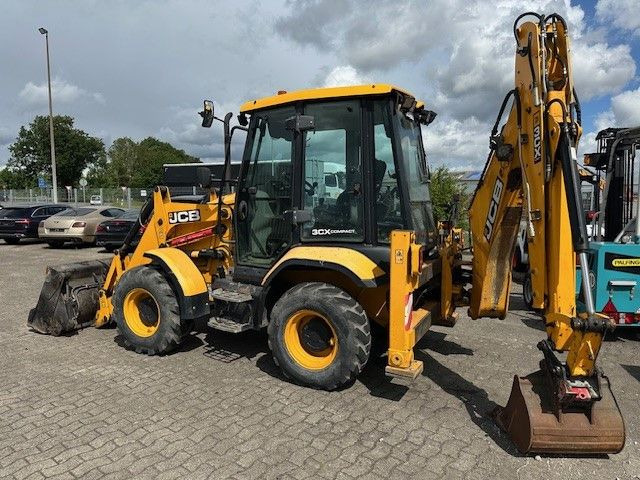 JCB 3CX, hydr. S.W.S., 4+1 Schaufel, Tieflöffel - Terna: foto 2 JCB 3CX, hydr. S.W.S., 4+1 Schaufel, Tieflöffel - Terna: foto 2