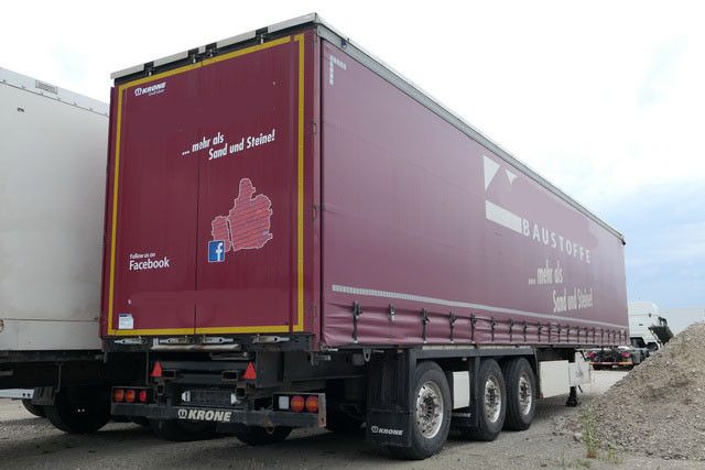 Krone SD, Gelenkt, Luft-Lift, Mitnahmestapler, Edscha - Semirimorchio centinato: foto 5 Krone SD, Gelenkt, Luft-Lift, Mitnahmestapler, Edscha - Semirimorchio centinato: foto 5