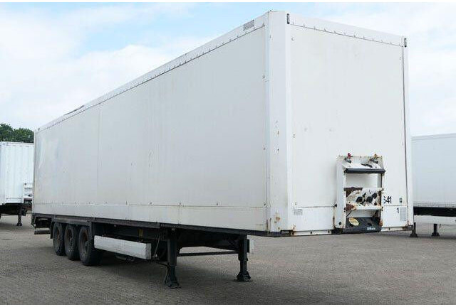 Krone SD, Isoliert, Türen, BPW, Luftfederung, 13.62m - Semirimorchio furgonato: foto 3 Krone SD, Isoliert, Türen, BPW, Luftfederung, 13.62m - Semirimorchio furgonato: foto 3