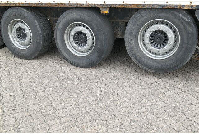 Semirimorchio furgonato Krone SD, Schlüssellochblech, Luft-Lift, SAF-Achsen: foto 9 Semirimorchio furgonato Krone SD, Schlüssellochblech, Luft-Lift, SAF-Achsen: foto 9