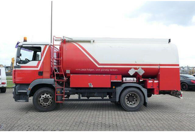 MAN 18.280 TGM, 14m³, 3 Kammern, 2x Schlauchtrommel - Camion cisterna: foto 2 MAN 18.280 TGM, 14m³, 3 Kammern, 2x Schlauchtrommel - Camion cisterna: foto 2