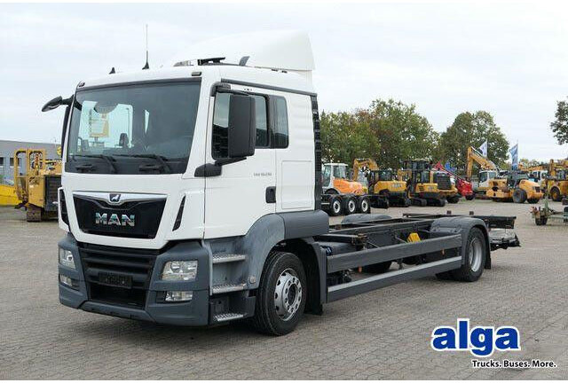 MAN 18.330 TGS 4x2, BDF, LBW 2.0to., Liege, Luftfed. - Autocarro telaio: foto 1 MAN 18.330 TGS 4x2, BDF, LBW 2.0to., Liege, Luftfed. - Autocarro telaio: foto 1