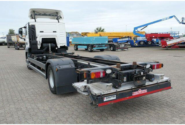 MAN 18.330 TGS 4x2, BDF, LBW 2.0to., Liege, Luftfed. - Autocarro telaio: foto 3 MAN 18.330 TGS 4x2, BDF, LBW 2.0to., Liege, Luftfed. - Autocarro telaio: foto 3