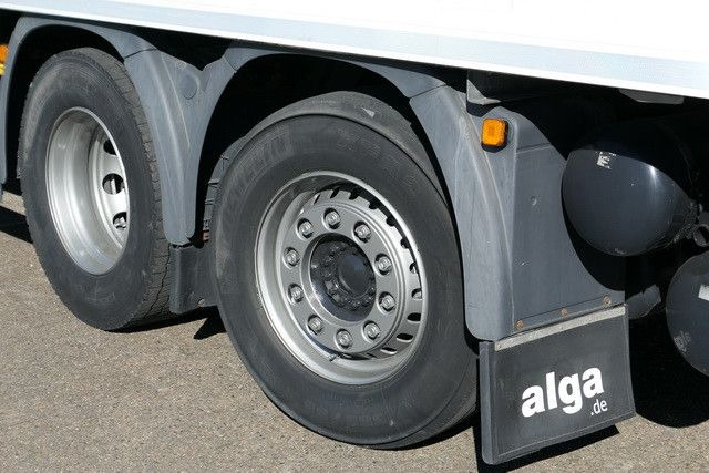 MAN 26.420 TGS LL 6x2, Intarder, LBW 2.5to., Gelenkt - Autocarro furgonato: foto 4 MAN 26.420 TGS LL 6x2, Intarder, LBW 2.5to., Gelenkt - Autocarro furgonato: foto 4