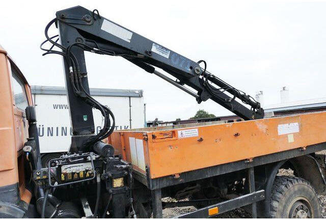 MAN 9.150 4x4, Allrad, Hiab 071 AW, Einzelbereifung - Autocarro con pianale/ Cassone fisso: foto 3 MAN 9.150 4x4, Allrad, Hiab 071 AW, Einzelbereifung - Autocarro con pianale/ Cassone fisso: foto 3