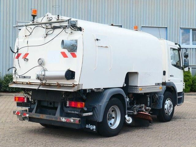 Mercedes-Benz 1518 LKO Atego 4x2, Kobit-Aufbau, 8m³,Wassertank - Spazzatrice stradale: foto 3 Mercedes-Benz 1518 LKO Atego 4x2, Kobit-Aufbau, 8m³,Wassertank - Spazzatrice stradale: foto 3