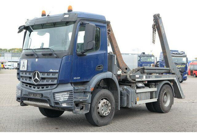 Mercedes-Benz 1832 K Arocs 4x2, Hiab SLT 140, teleskop., Klima - Camion con sistema di cavi: foto 5 Mercedes-Benz 1832 K Arocs 4x2, Hiab SLT 140, teleskop., Klima - Camion con sistema di cavi: foto 5