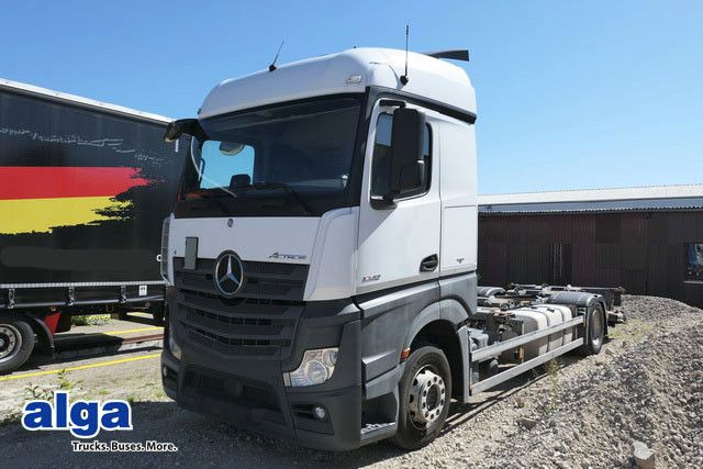 Mercedes-Benz 1842 L Actros/LBW/Retarder/BDF - Autocarro portacontainer/ Caisse interchangeable: foto 1 Mercedes-Benz 1842 L Actros/LBW/Retarder/BDF - Autocarro portacontainer/ Caisse interchangeable: foto 1