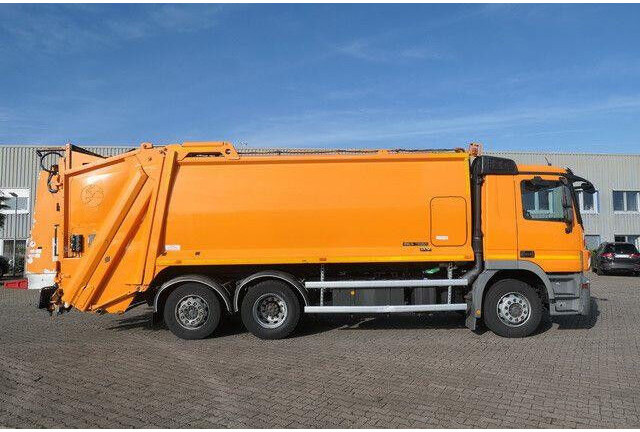 Mercedes-Benz 2532 L Actros 6x2,Schörling, Terberg, Lenk-Lift - Camion immondizia: foto 5 Mercedes-Benz 2532 L Actros 6x2,Schörling, Terberg, Lenk-Lift - Camion immondizia: foto 5