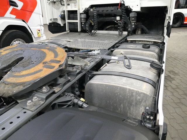 DAF XG 530 FT 4x2, Hydr., Klima, Alu-Felgen,Intarder - Trattore stradale: foto 4 DAF XG 530 FT 4x2, Hydr., Klima, Alu-Felgen,Intarder - Trattore stradale: foto 4