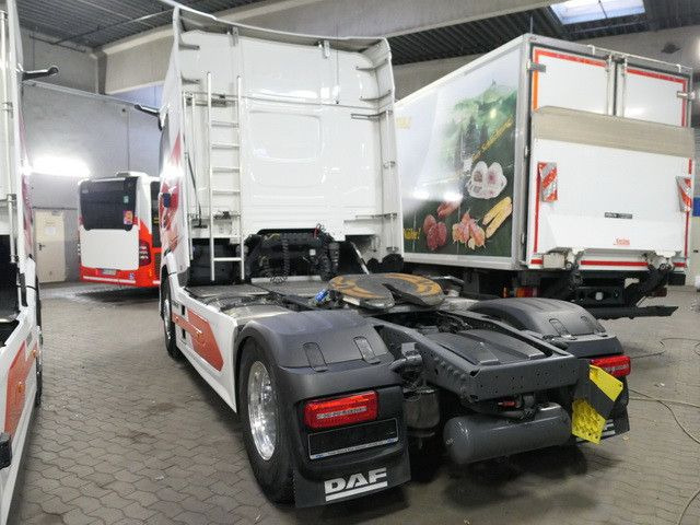 DAF XG 530 FT 4x2, Hydr., Klima, Alu-Felgen,Intarder - Trattore stradale: foto 3 DAF XG 530 FT 4x2, Hydr., Klima, Alu-Felgen,Intarder - Trattore stradale: foto 3