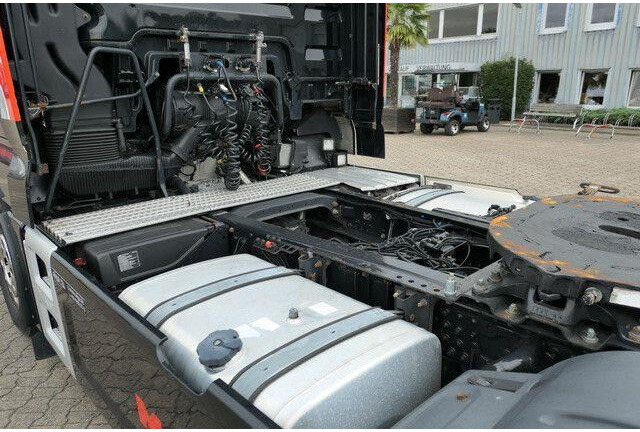 MAN 18.500 TGX 4x2, XXL, Red Lion 500, Intarder - Trattore stradale: foto 4 MAN 18.500 TGX 4x2, XXL, Red Lion 500, Intarder - Trattore stradale: foto 4