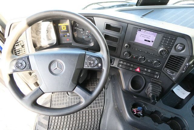 Trattore stradale Mercedes-Benz 1832 LS Antos 4x2, Klima, Spoiler, TÜV NEU: foto 12