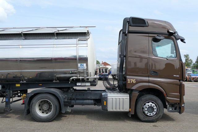 Mercedes-Benz 1848 LS Actros 4x2, Retarder, Klima, 183tkm, TOP - Trattore stradale: foto 2 Mercedes-Benz 1848 LS Actros 4x2, Retarder, Klima, 183tkm, TOP - Trattore stradale: foto 2