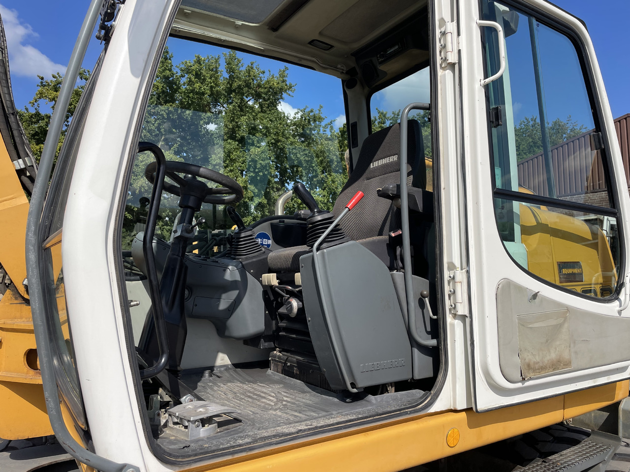 Liebherr A309 - Escavatore gommato: foto 5 Liebherr A309 - Escavatore gommato: foto 5