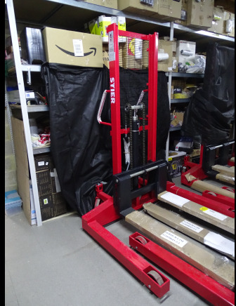 Chariot élévateur hydraulique stier - Transpallet: foto 2 Chariot élévateur hydraulique stier - Transpallet: foto 2