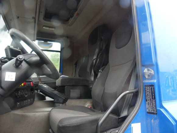 REF:05-BHS-7 - Camion poubelle DAF CF290FAG (2016-200.697 km) - Camion immondizia: foto 5 REF:05-BHS-7 - Camion poubelle DAF CF290FAG (2016-200.697 km) - Camion immondizia: foto 5