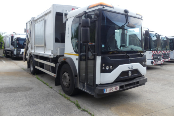 REF:5446 - Camion poubelle Renault Access (2013-192.146 km) - Camion immondizia: foto 2 REF:5446 - Camion poubelle Renault Access (2013-192.146 km) - Camion immondizia: foto 2