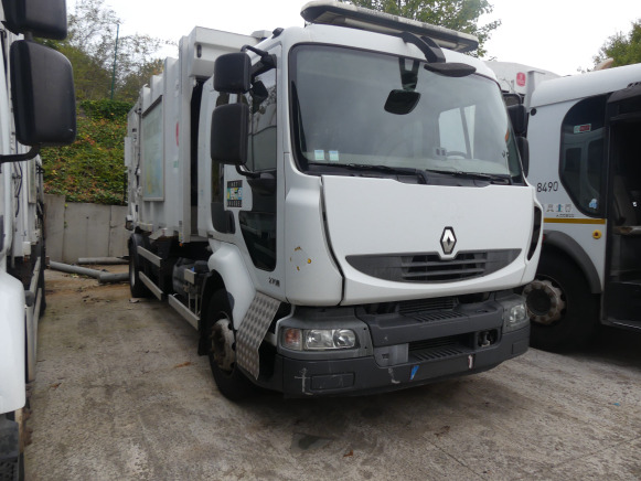 REF:8402 - Camion poubelle Renault Midlum (2013-147.276 km)(VIN:VF644AHL000007224) - Camion immondizia: foto 2 REF:8402 - Camion poubelle Renault Midlum (2013-147.276 km)(VIN:VF644AHL000007224) - Camion immondizia: foto 2