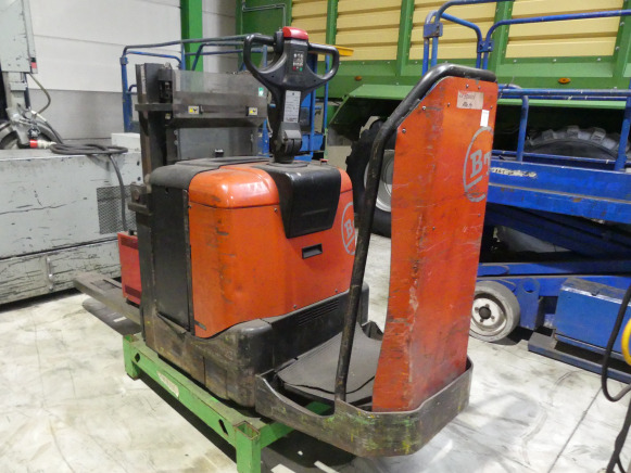 Transpalette accompagnant porté debout BT SPE125 - Transpallet: foto 2 Transpalette accompagnant porté debout BT SPE125 - Transpallet: foto 2