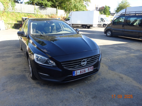 Voiture Volvo Berline S60 D2 - Berlina: foto 1 Voiture Volvo Berline S60 D2 - Berlina: foto 1