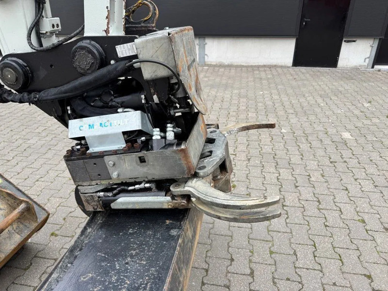 Escavatore gommato Takeuchi TB295W BJ 2021 3500 uur Compacttilt Draaikantelstuk met Gripper !: foto 16