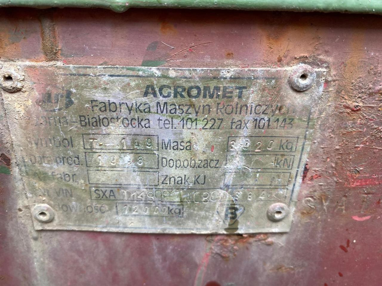 Agromet T-149 - Rimorchio ribaltabile: foto 3 Agromet T-149 - Rimorchio ribaltabile: foto 3