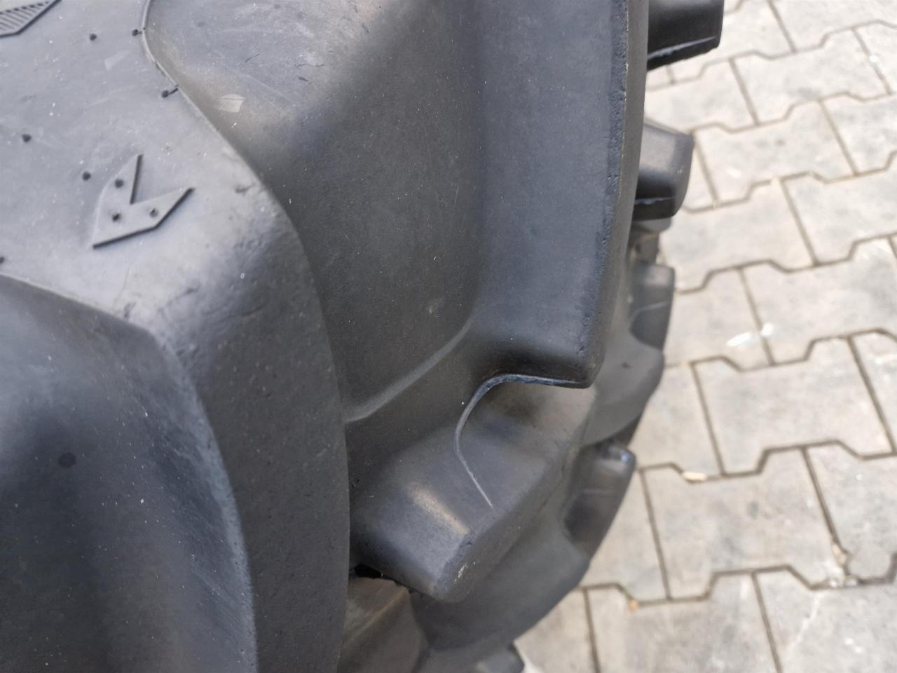 CEAT 340/85R48 - Pneumatico per Macchina agricola: foto 5 CEAT 340/85R48 - Pneumatico per Macchina agricola: foto 5