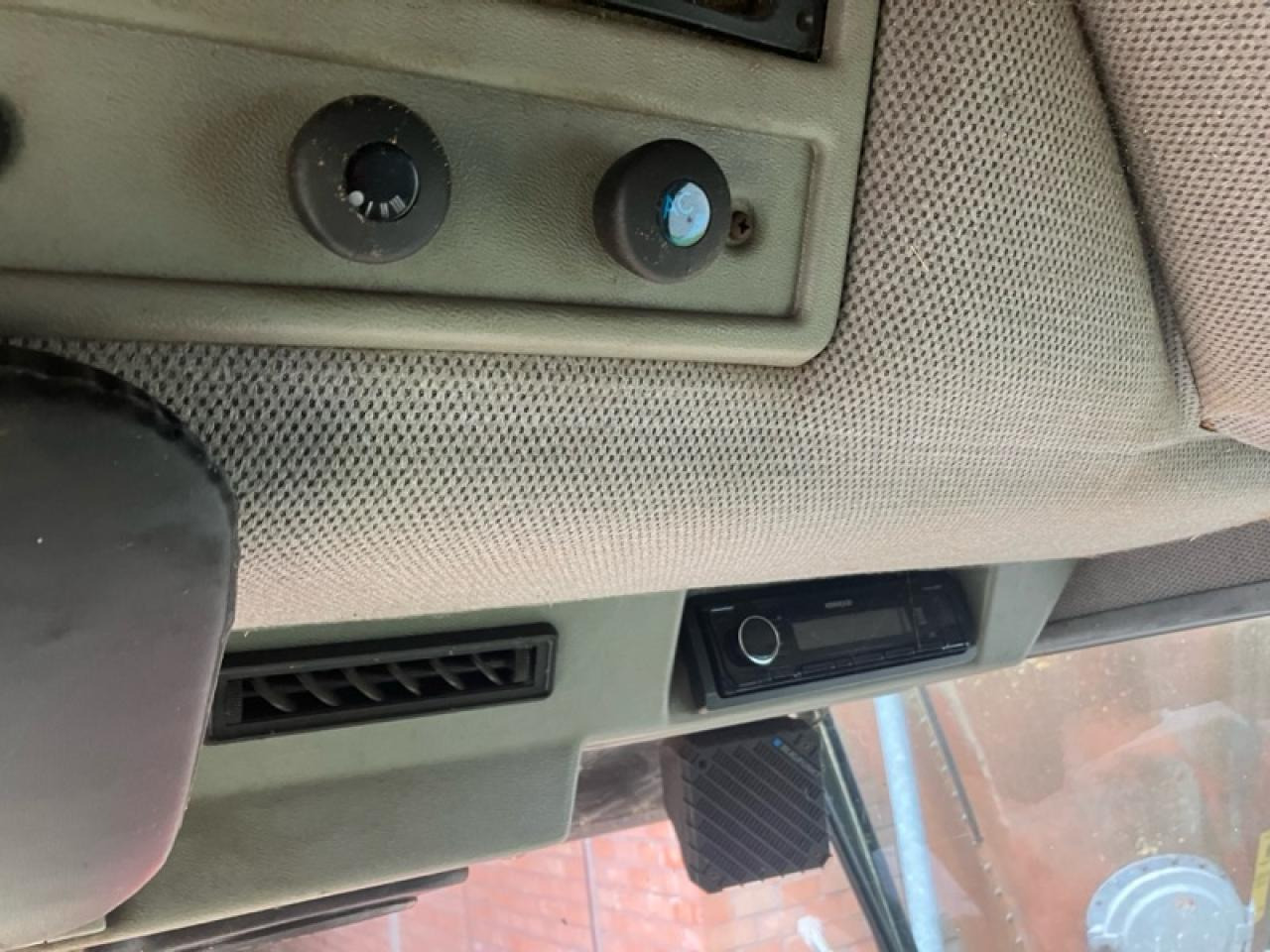 Leasing di CLAAS Dominator 218 Mega CLAAS Dominator 218 Mega: foto 6 Leasing di CLAAS Dominator 218 Mega CLAAS Dominator 218 Mega: foto 6