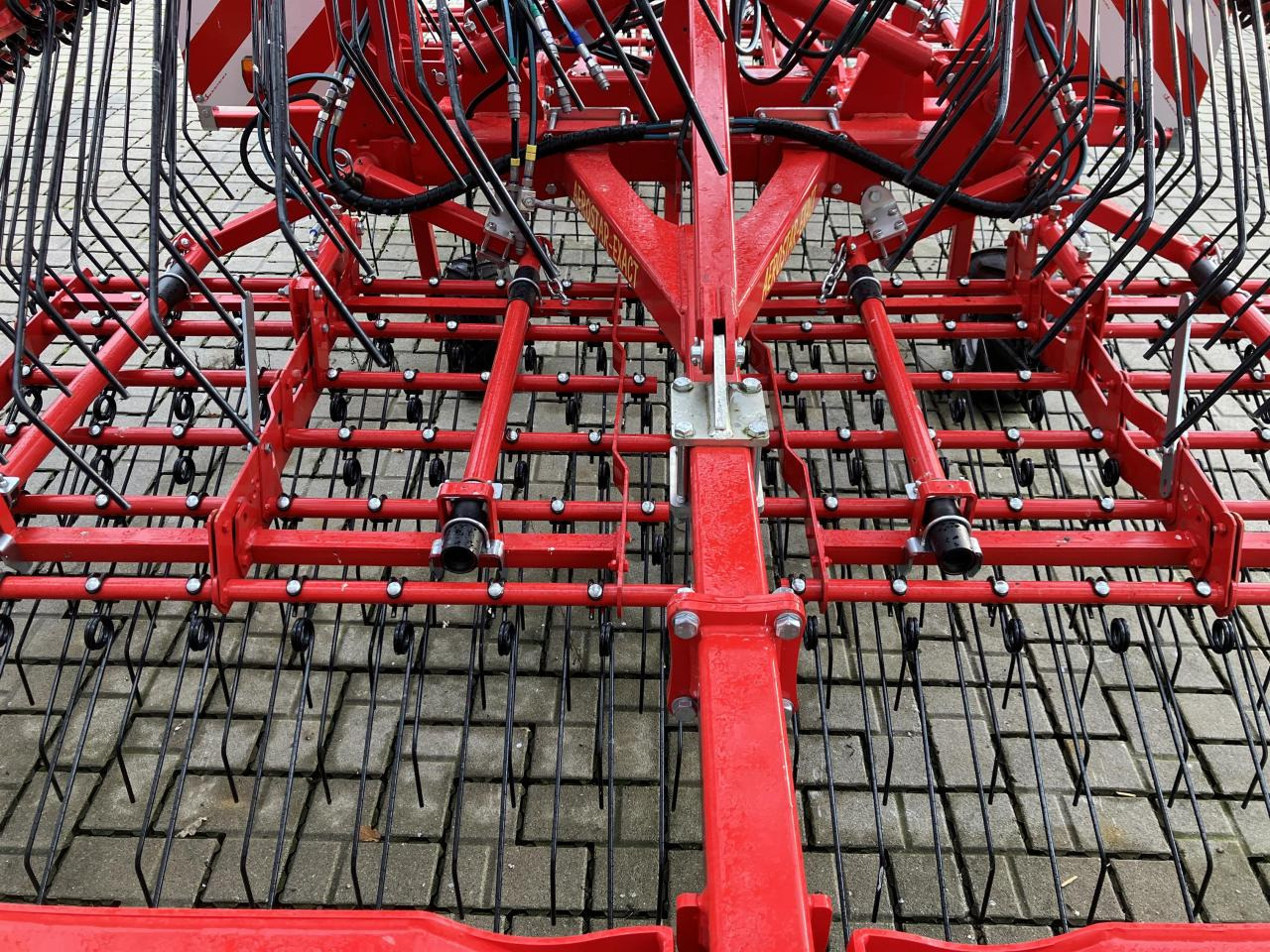 Einböck Aerostar 1200 Exact - Macchina per la lavorazione del terreno: foto 3 Einböck Aerostar 1200 Exact - Macchina per la lavorazione del terreno: foto 3