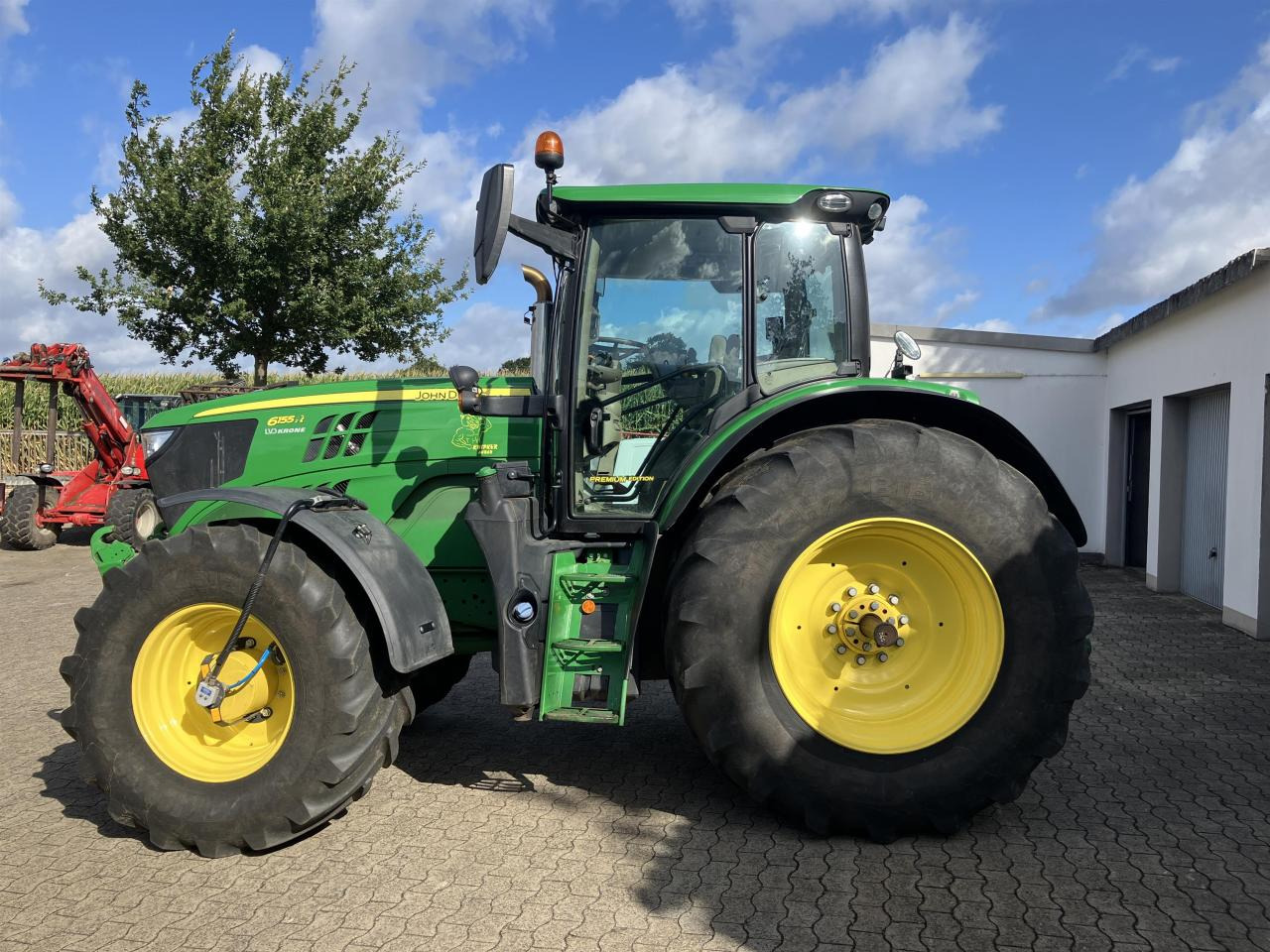 John Deere 6155R - Trattore: foto 1 John Deere 6155R - Trattore: foto 1