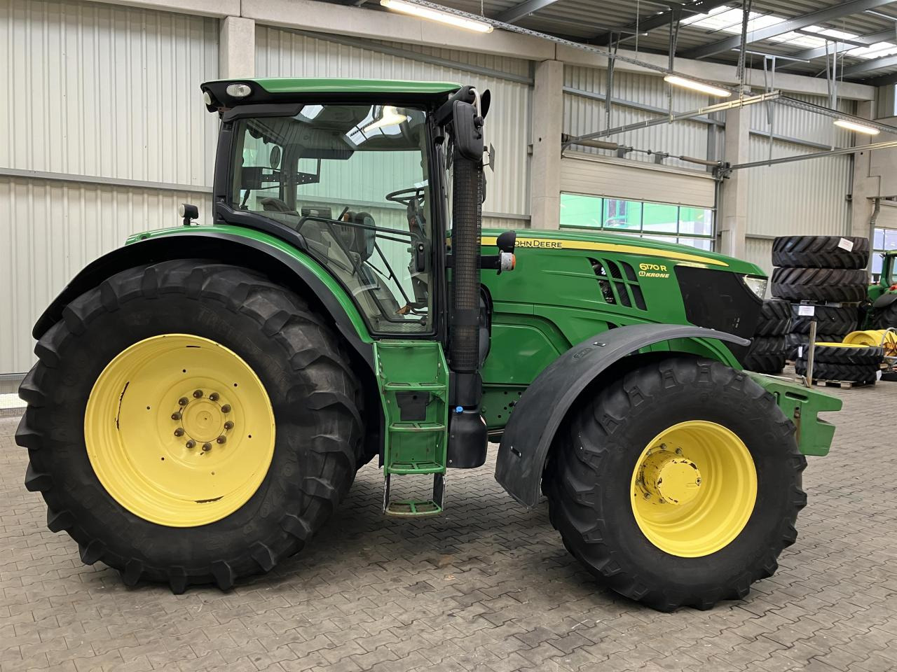 John Deere 6170R - Trattore: foto 4 John Deere 6170R - Trattore: foto 4