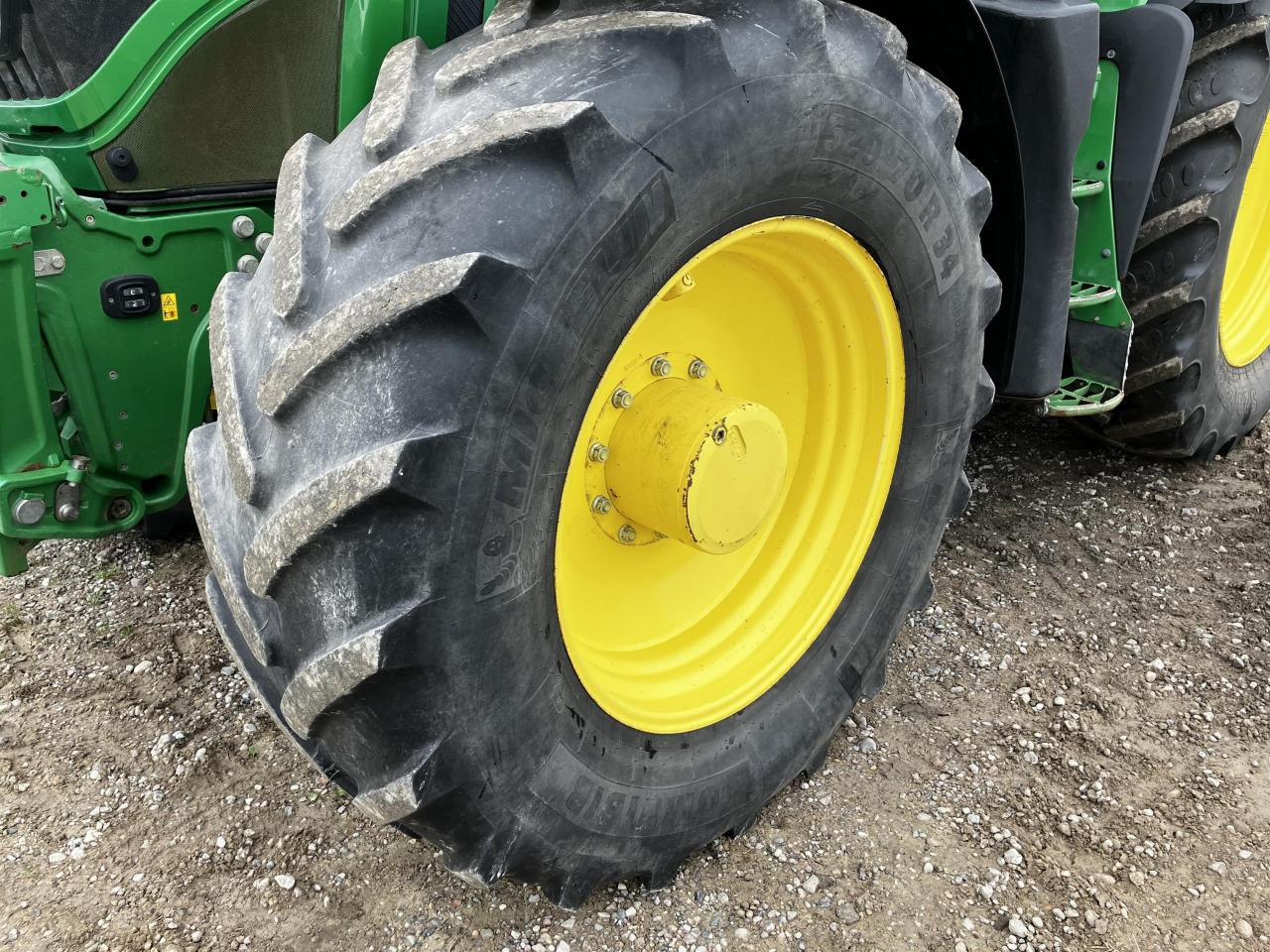 Trattore John Deere 6230R: foto 10