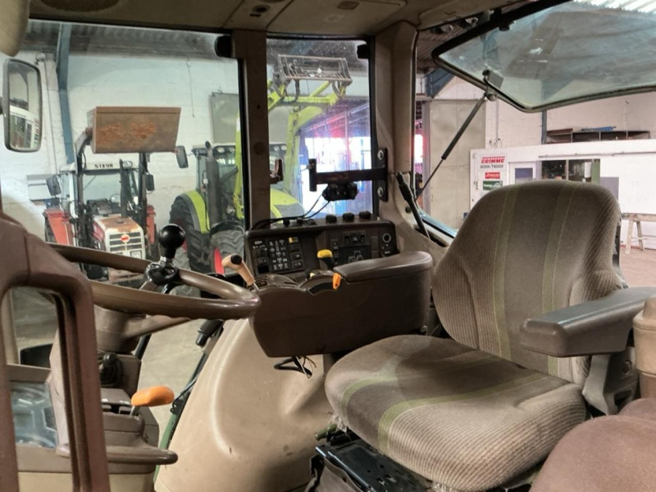 John Deere 6820 - Trattore: foto 4 John Deere 6820 - Trattore: foto 4
