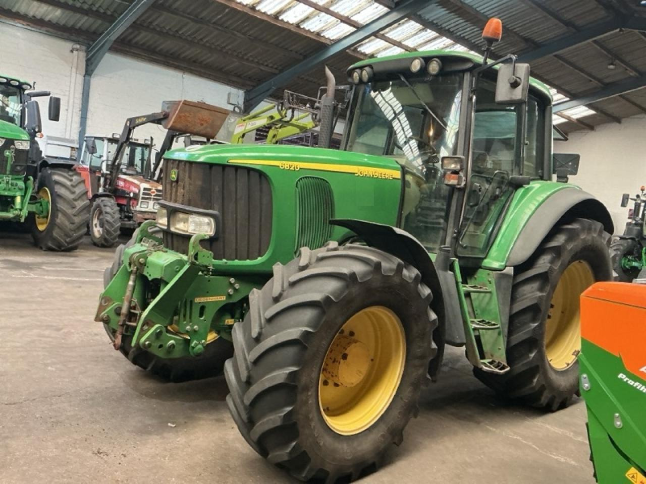 John Deere 6820 - Trattore: foto 2 John Deere 6820 - Trattore: foto 2