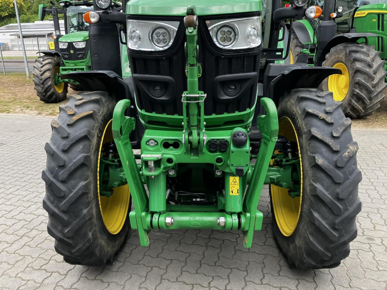 John Deere 6R 130 - Trattore: foto 4 John Deere 6R 130 - Trattore: foto 4