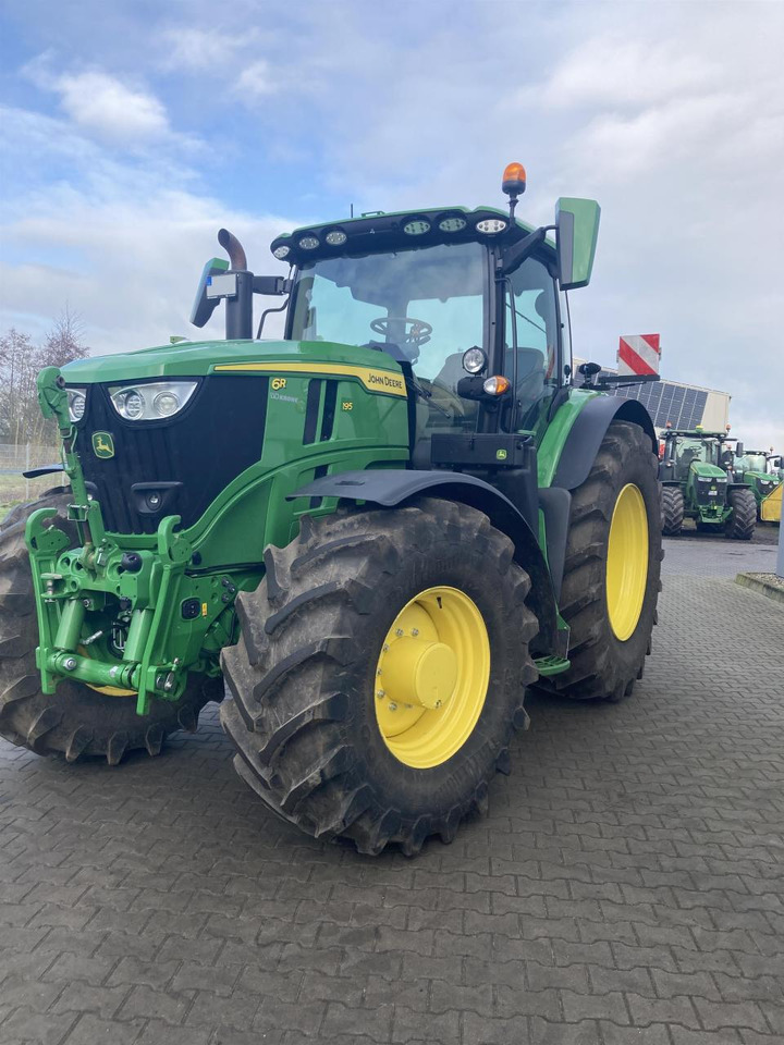 Trattore John Deere 6R 195: foto 1