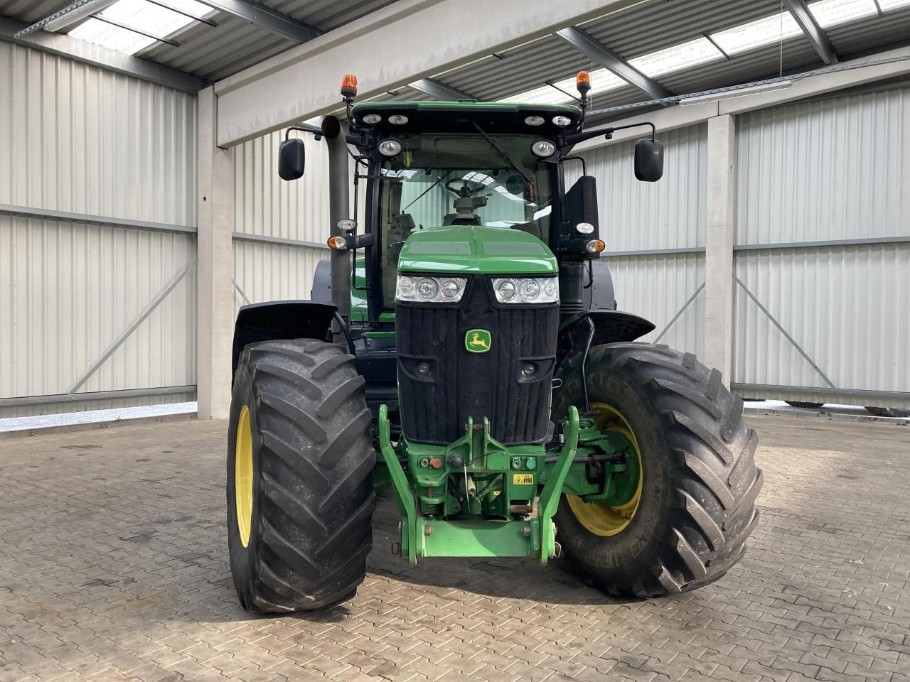John Deere 7260R - Trattore: foto 3 John Deere 7260R - Trattore: foto 3